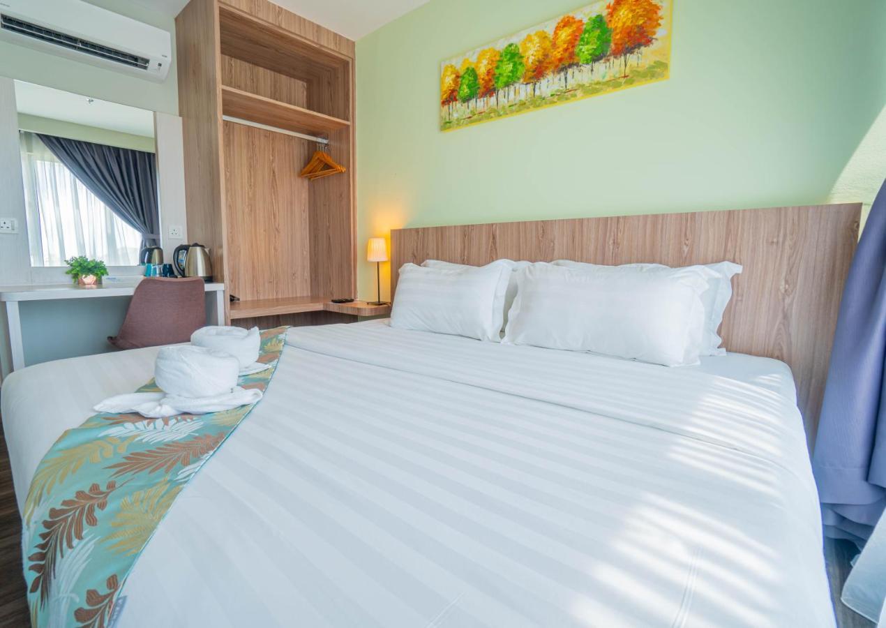 קוטה קינבלו Flypod Hotel מראה חיצוני תמונה