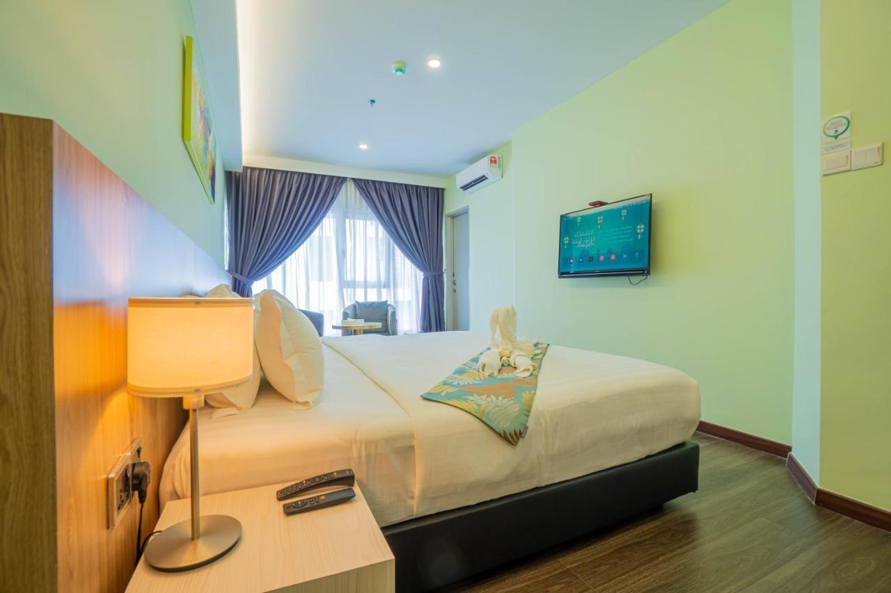 קוטה קינבלו Flypod Hotel מראה חיצוני תמונה
