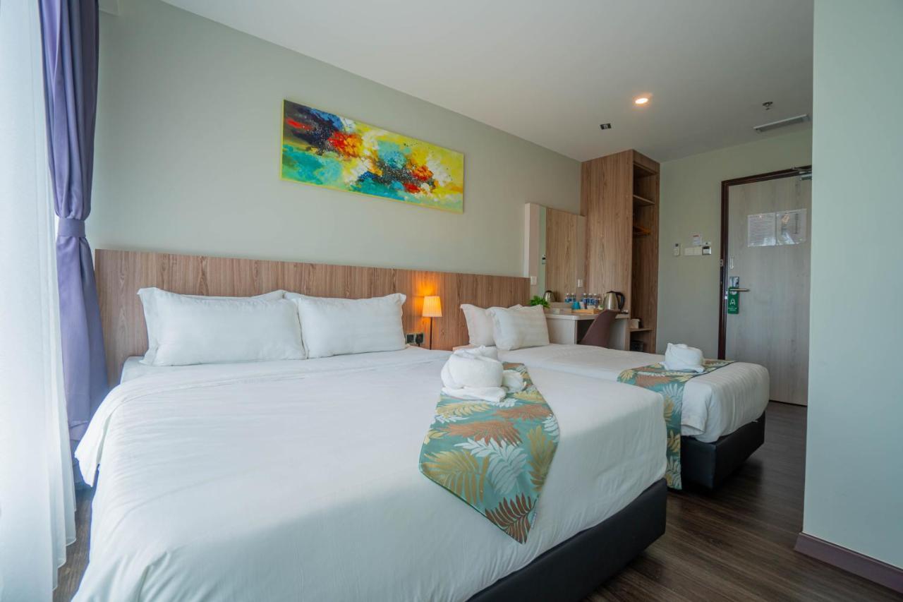 קוטה קינבלו Flypod Hotel מראה חיצוני תמונה