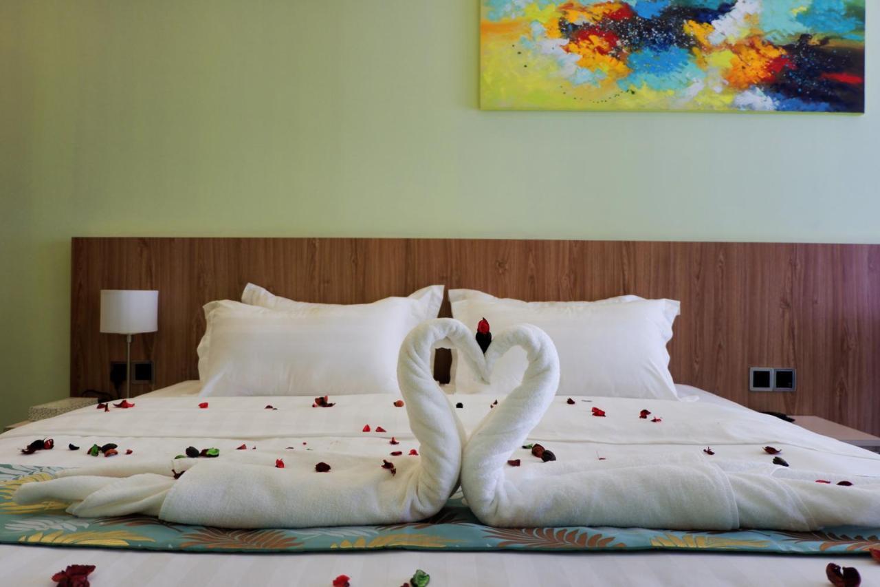 קוטה קינבלו Flypod Hotel מראה חיצוני תמונה