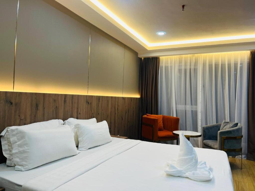 קוטה קינבלו Flypod Hotel מראה חיצוני תמונה