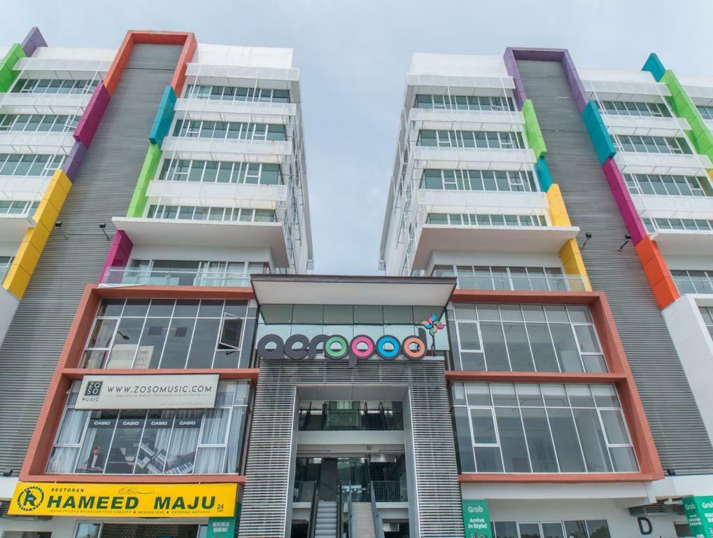 קוטה קינבלו Flypod Hotel מראה חיצוני תמונה